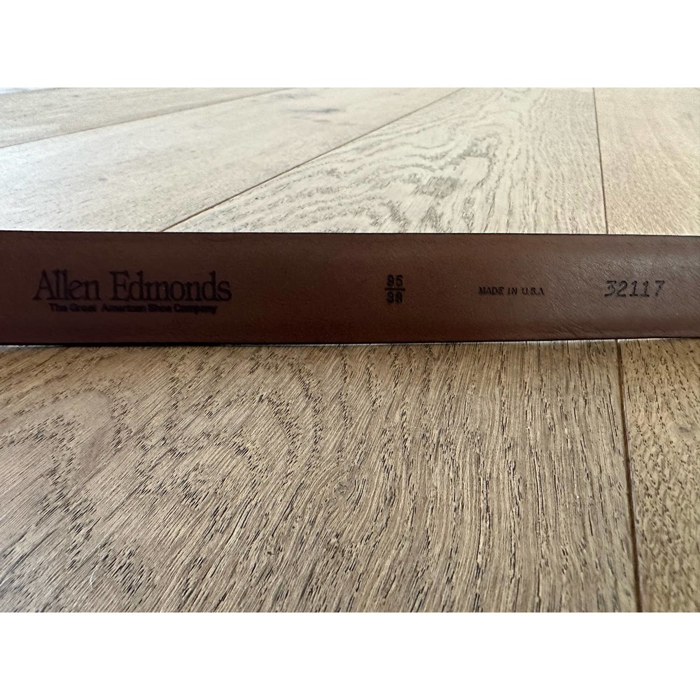 Allen Edmonds Dress brown belt size 38